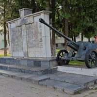 Паметник на загиналите за свободата и обединението на България жители на село Долна Липница